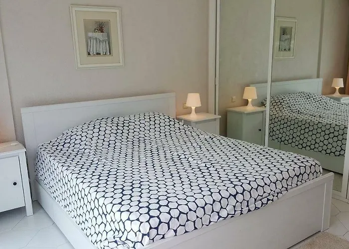 Apartment 202 Parque Miraflores Costa